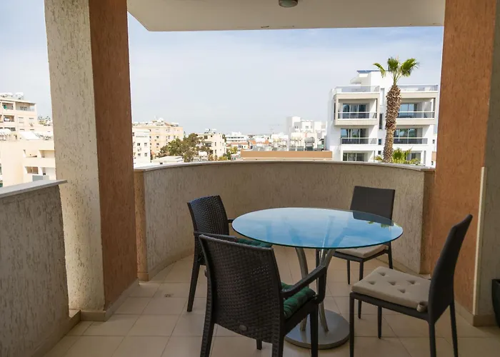 Nautica Luxe Heritage Larnaka